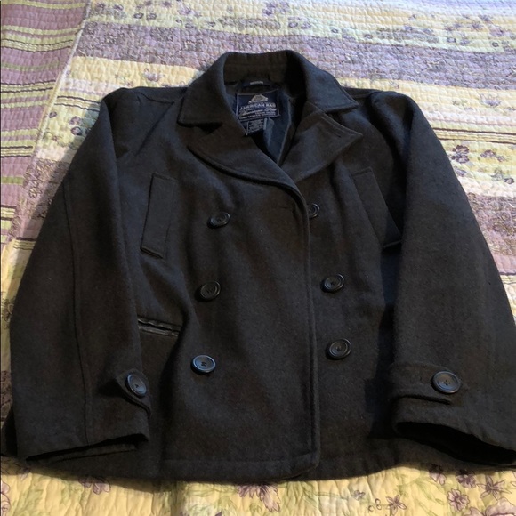 Size Medium American Rag Mens Peacoat.